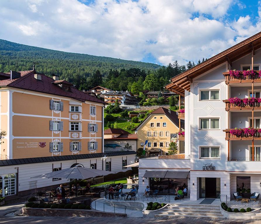 Apartment Genziana Ortisei Luaran gambar